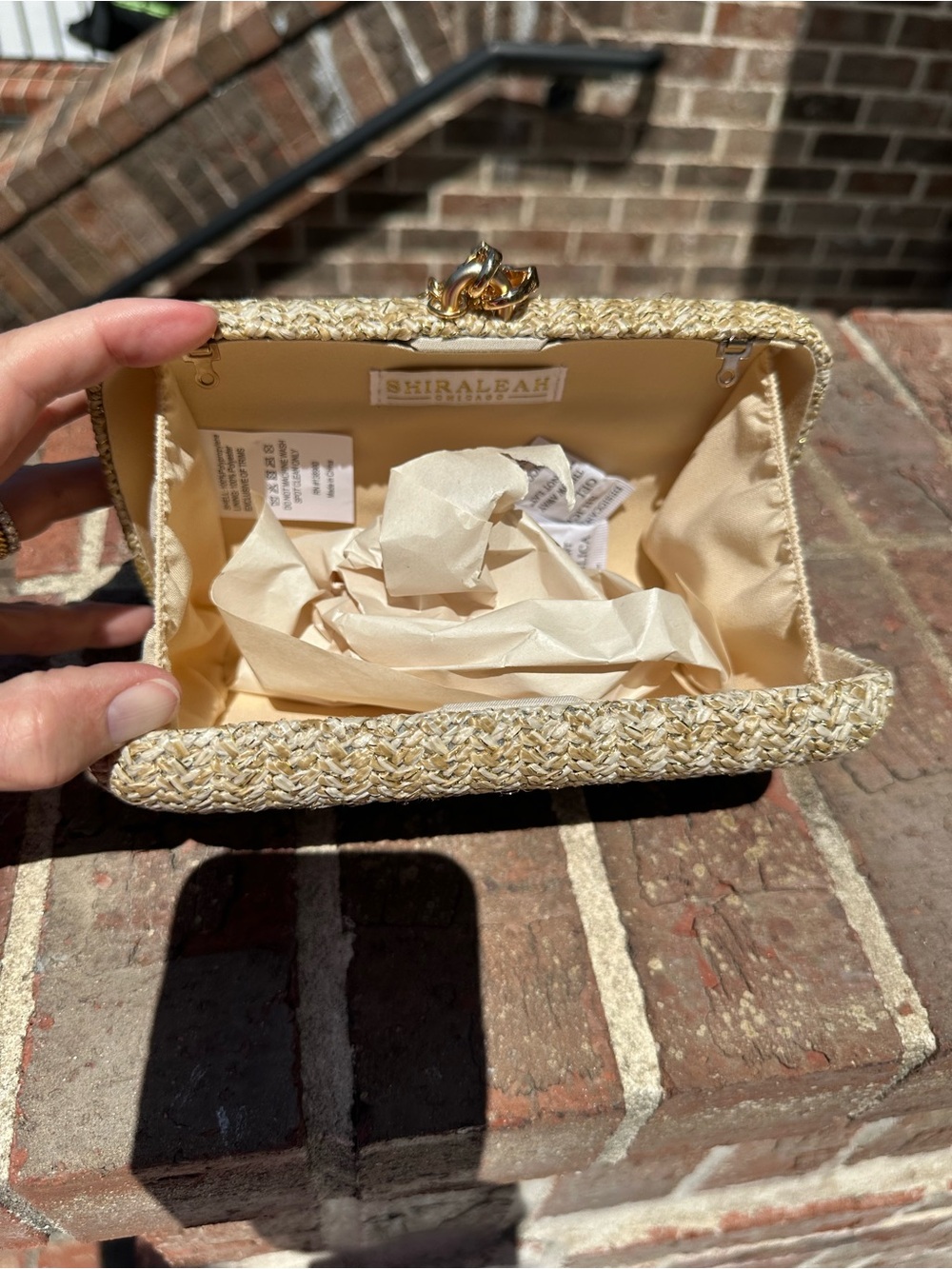 Shiraleah Natural Woven Straw Clutch with Shell Charm and Gold Chain NWT - Picture 5 of 8